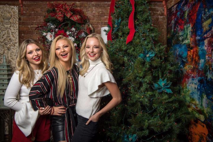 374C0BBB-A026-444D-ADA4-1A0E48EEAA52