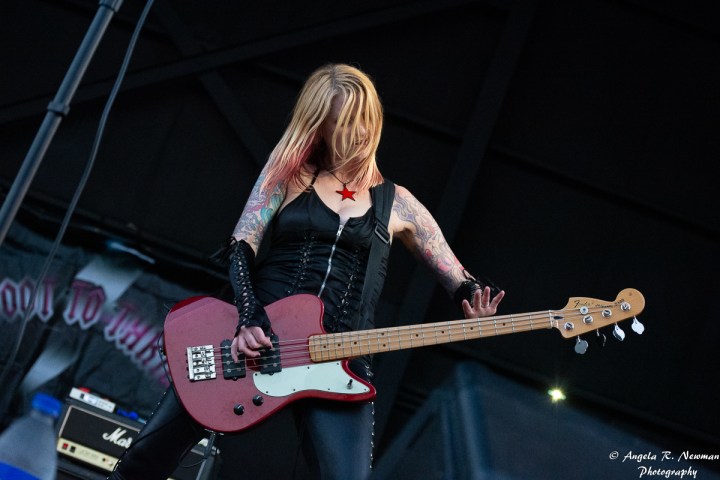 All Girl AC/DC Tribute Band Shoot To Thrill Rocks Knoxville Tennessee ...