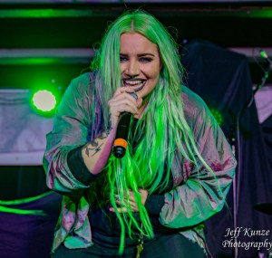 81B4B816-92F4-44D7-93B6-034075E4C136