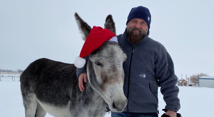 4041E607-5D08-42B5-8E49-7EC9B6452CB9